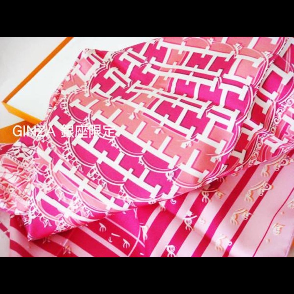 Hermes Carre Ginza Special Silk Scarf - Pink - Picture 7 of 10